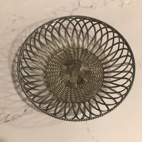 Decorative Vintage Wire Basket - Picture 2 of 5